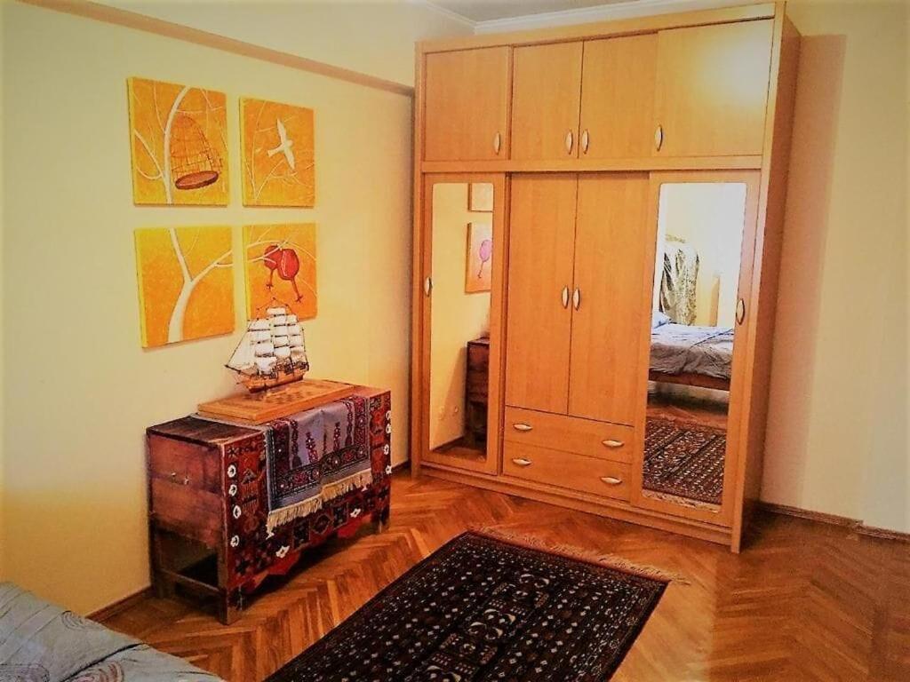 Spacious And Cozy ทาชเคนต์ ภายนอก รูปภาพ